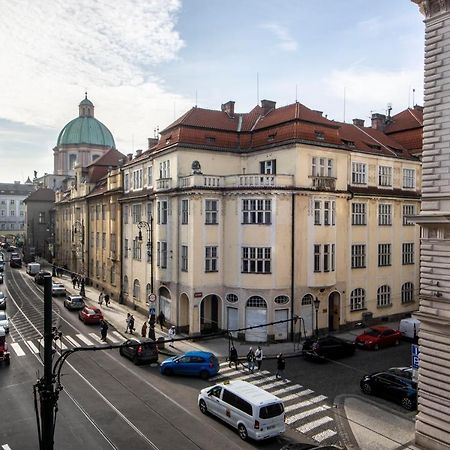 Autentic Apartments Platnerska Прага Екстериор снимка